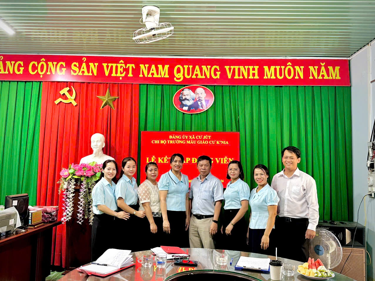 gen-h-z7591425319156_da6016e89c9fcc6e0865e30dbebbc60e